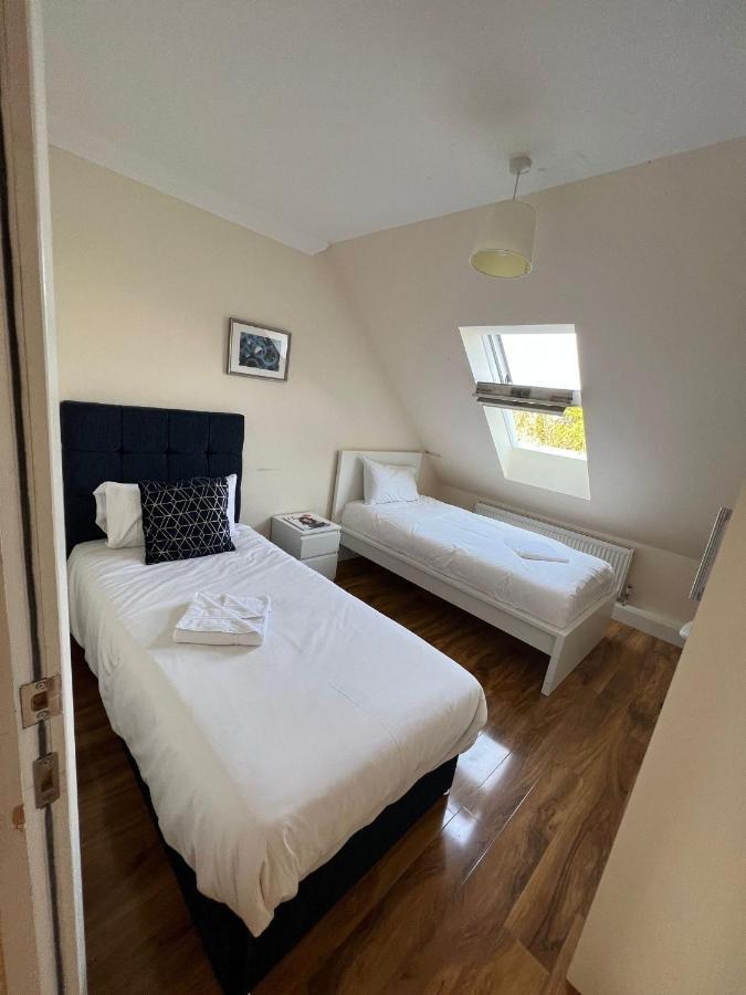 Rc Airport Rooms Stanwell Ngoại thất bức ảnh