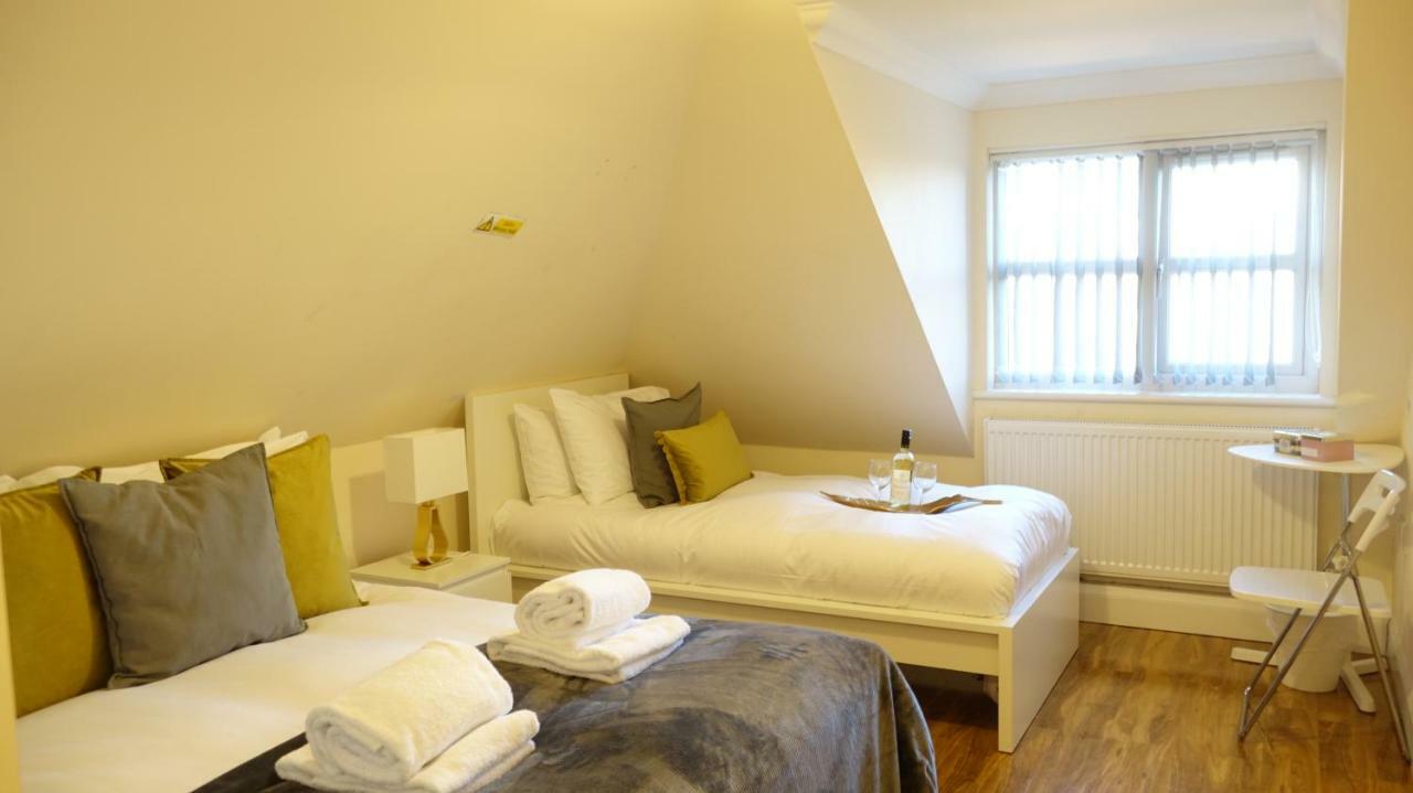 Rc Airport Rooms Stanwell Ngoại thất bức ảnh