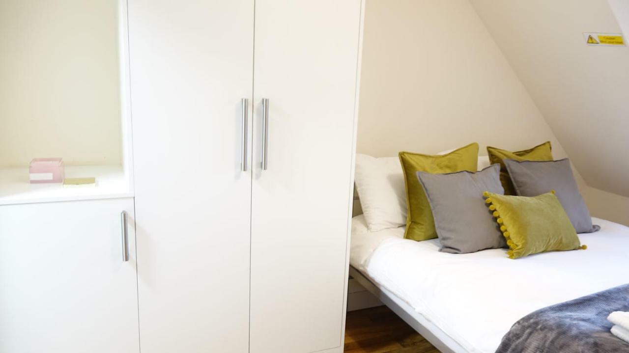 Rc Airport Rooms Stanwell Ngoại thất bức ảnh