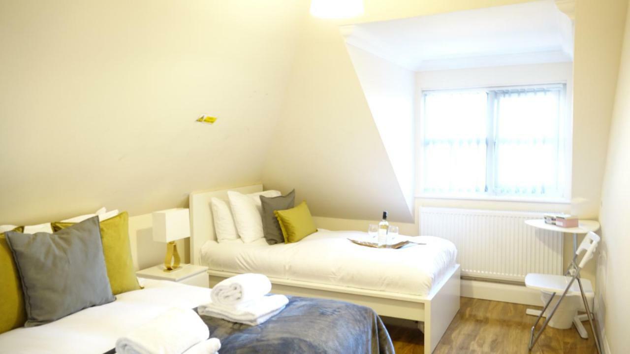 Rc Airport Rooms Stanwell Ngoại thất bức ảnh